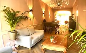 Hotel Van Dyk